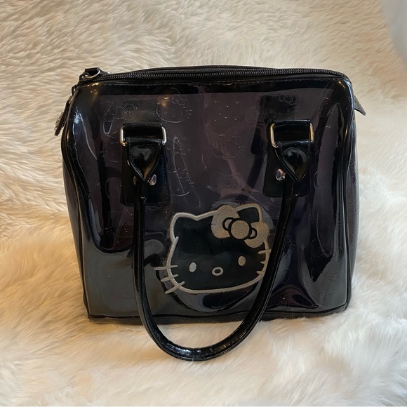 Sanrio Hello Kitty purse 🎀 - Picture 1 of 8